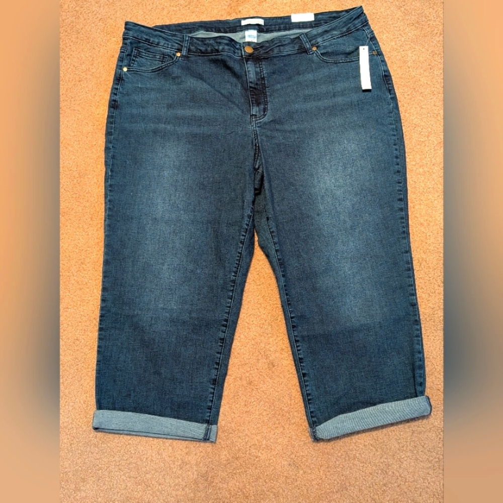 New Westport Signature Fit Denim Capri